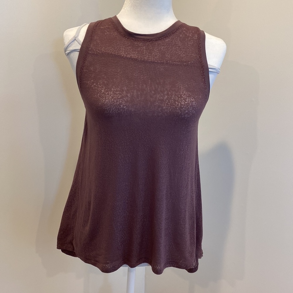 Lululemon shear tank